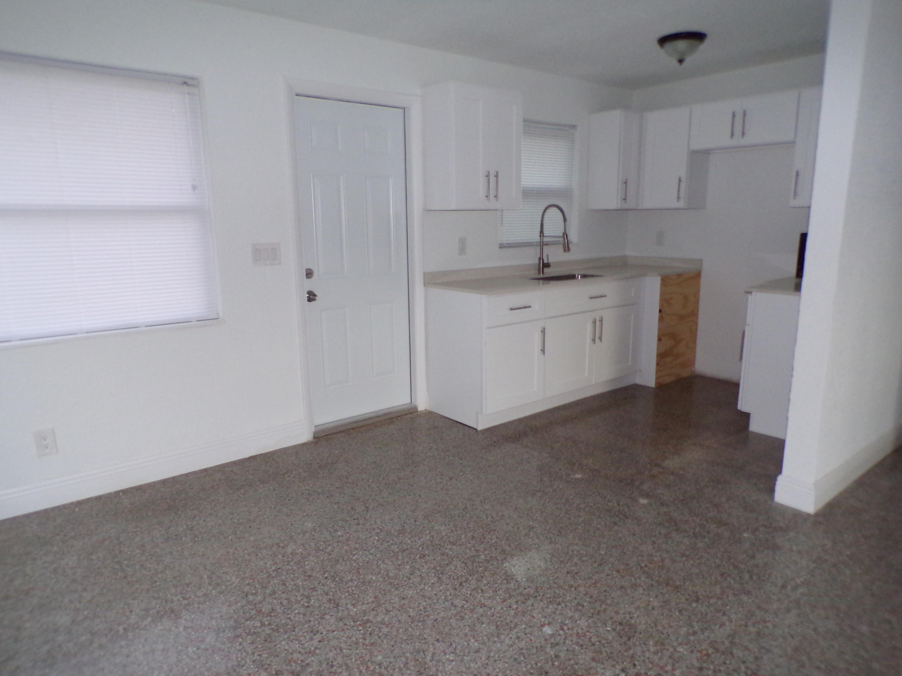 1572 West 31st Street Riviera Beach, FL 33404 - Photo 9 of 12 136_7645