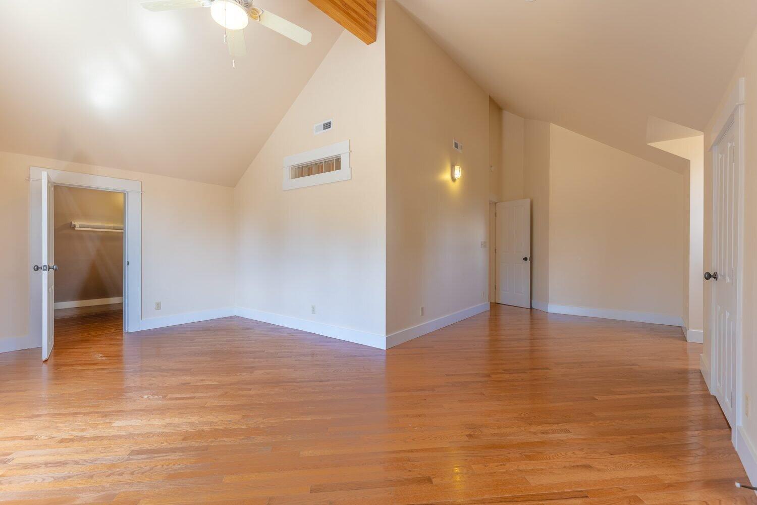 7140 Jake Road Klamath Falls, OR 97601 - Photo 16 of 44 20250809-MLS-117-1500x1000