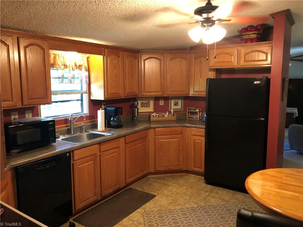 842 Angell Road Mocksville, NC 27028 - Photo 14 of 30 Gallery Image 14
