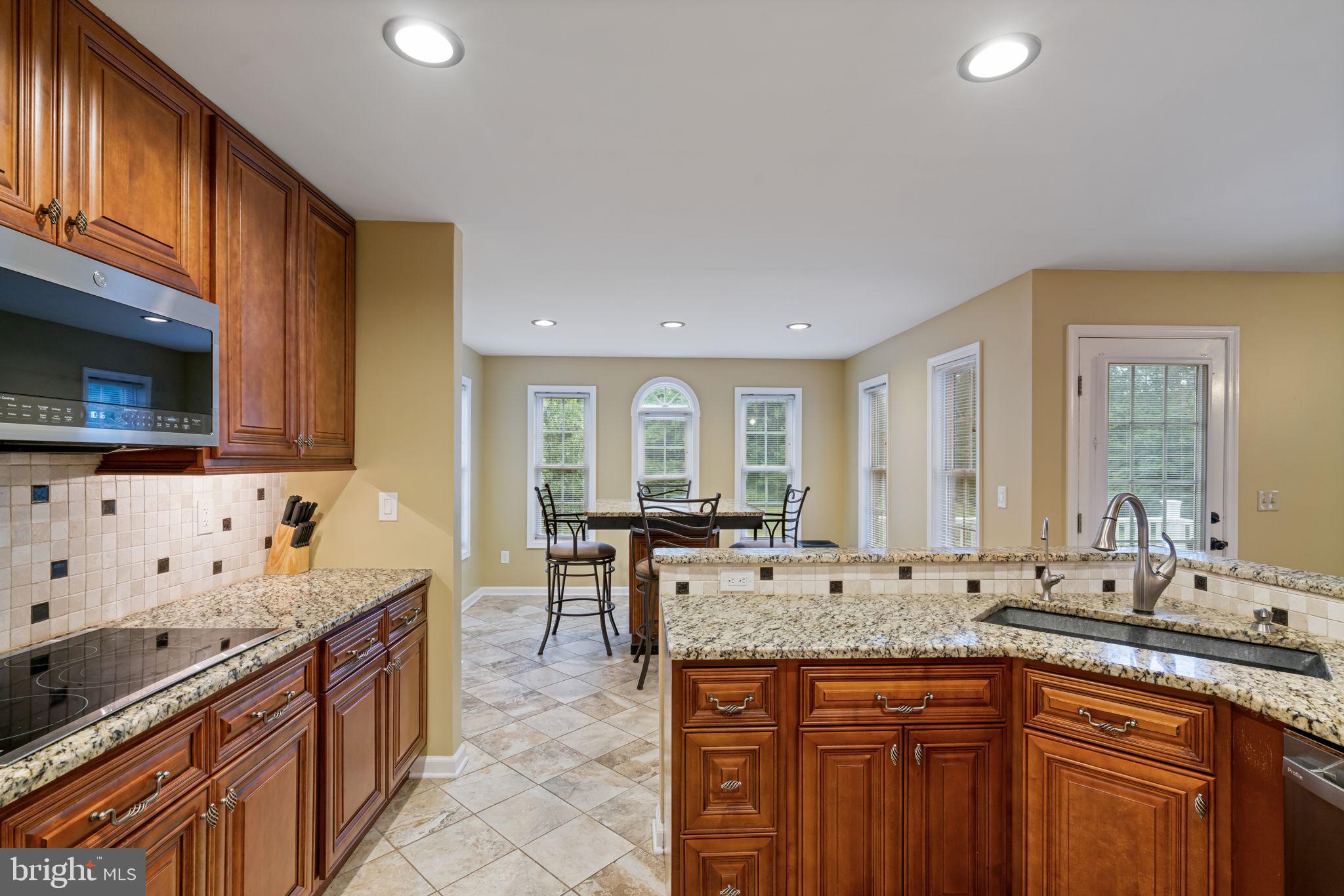 6647 Morris Road Spotsylvania, VA 22551 - Photo 16 of 57 Kitchen