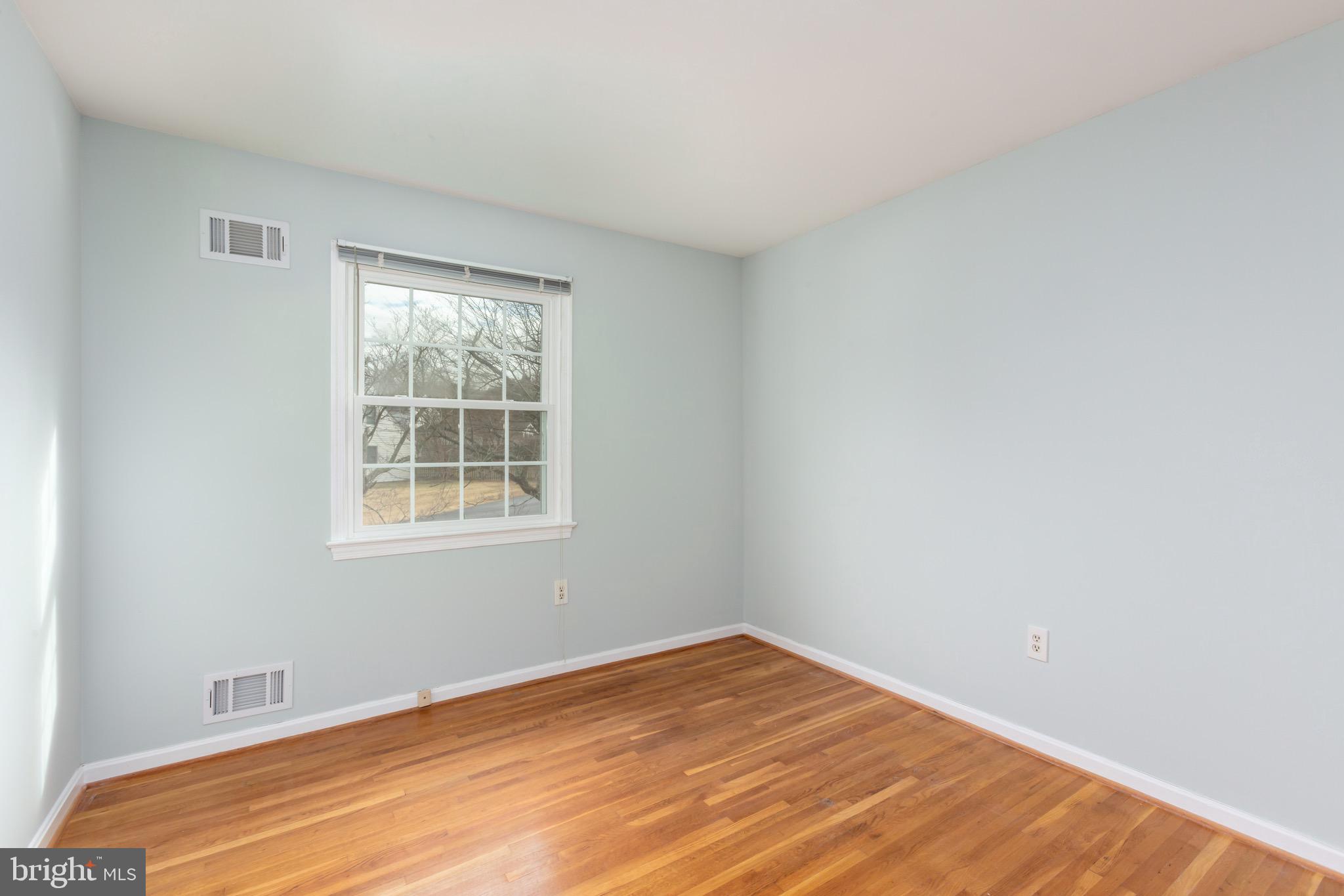 13316 Old Forge Road Silver Spring, MD 20904 - Photo 28 of 47 Bedroom #4