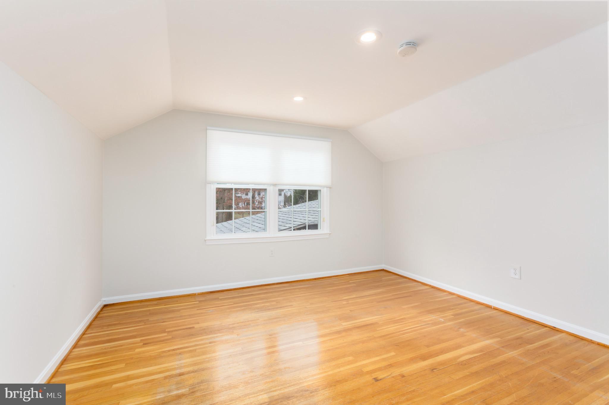 13316 Old Forge Road Silver Spring, MD 20904 - Photo 32 of 47 The Master Bedroom office space