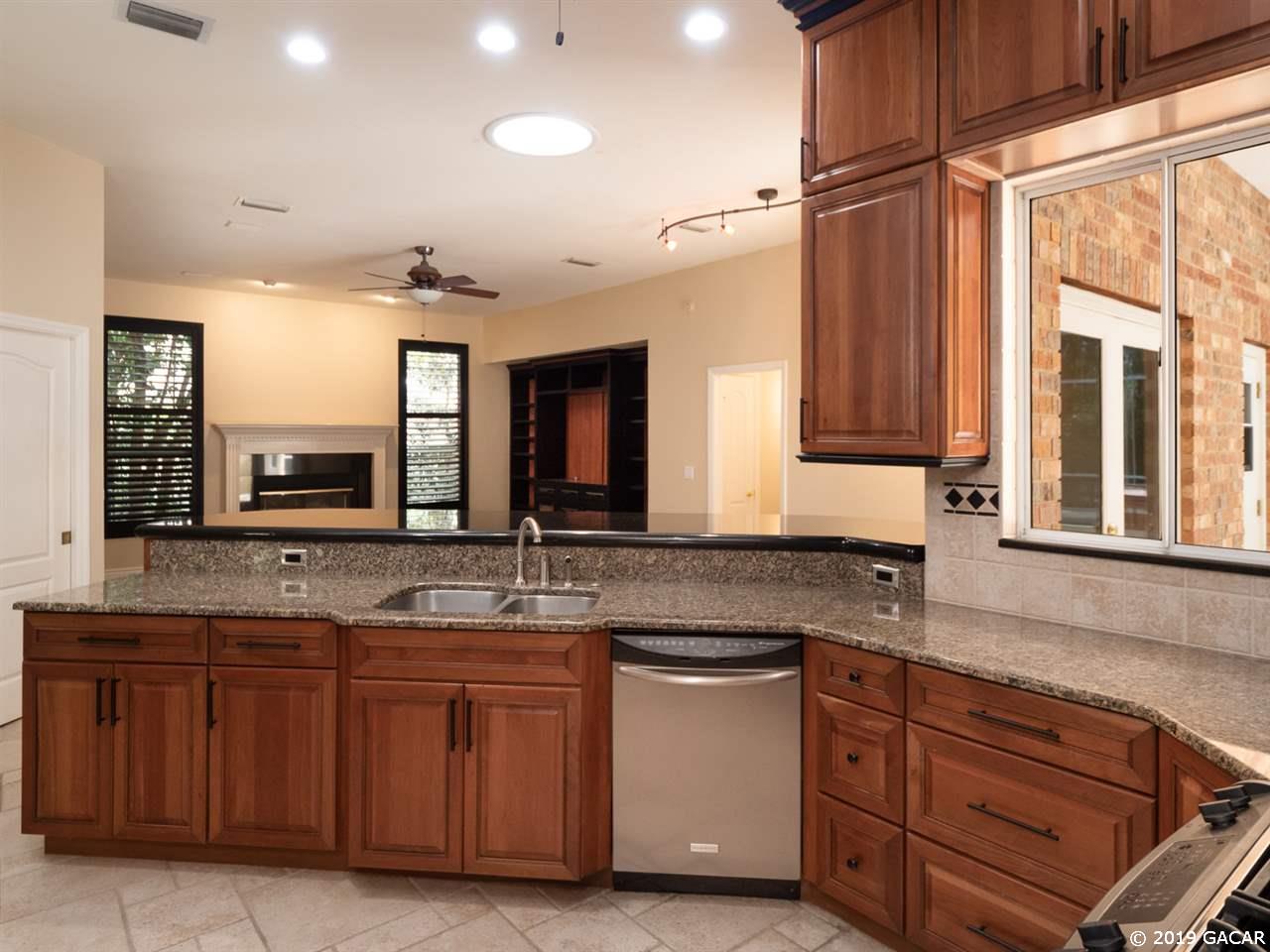 8521 Southwest 20 Lane Gainesville, FL 32607 - Photo 7 of 30 Gallery Image 7