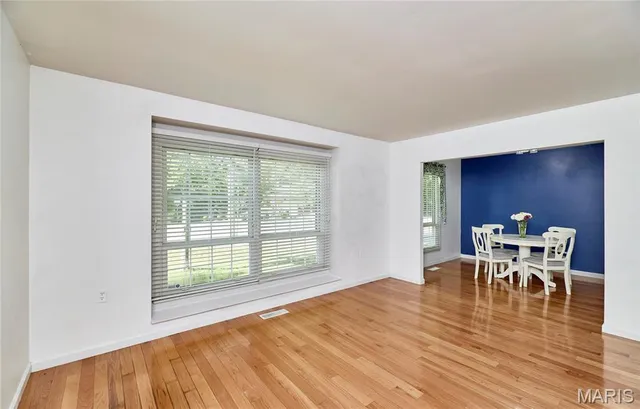 $334,500 | 1211 Big Bend Road, Ballwin, MO 63021