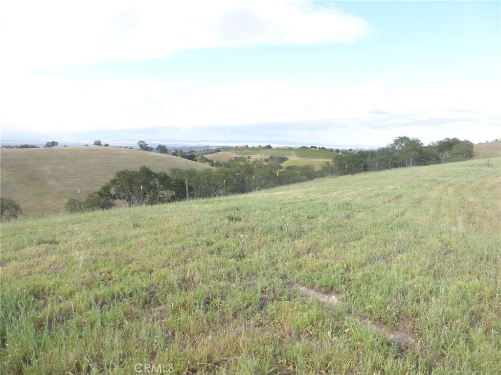 2750 Raptor Ridge Trail Templeton, CA 93465 - Photo 40 of 75