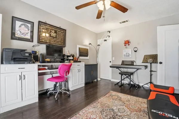 $459,990 | 21089 Ottawa Road, Apple Valley, CA 92308