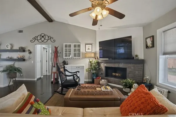 $459,990 | 21089 Ottawa Road, Apple Valley, CA 92308