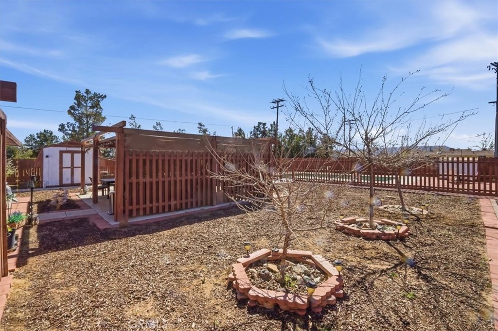 21089 Ottawa Road Apple Valley, CA 92308 - Photo 49 of 68