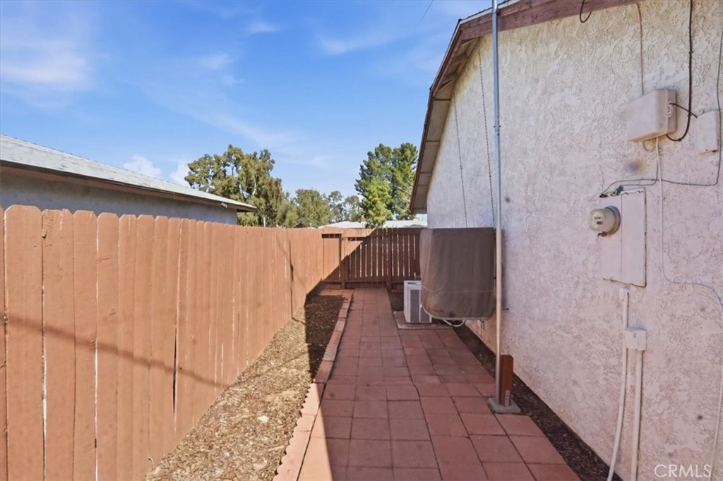 21089 Ottawa Road Apple Valley, CA 92308 - Photo 66 of 68