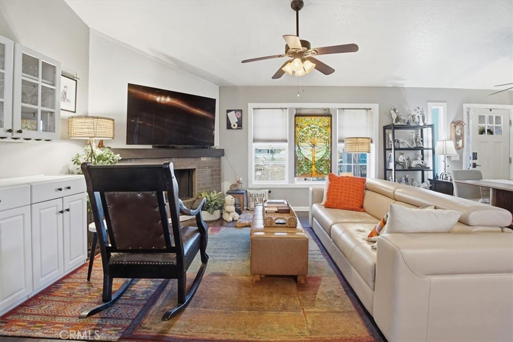 21089 Ottawa Road Apple Valley, CA 92308 - Photo 10 of 68