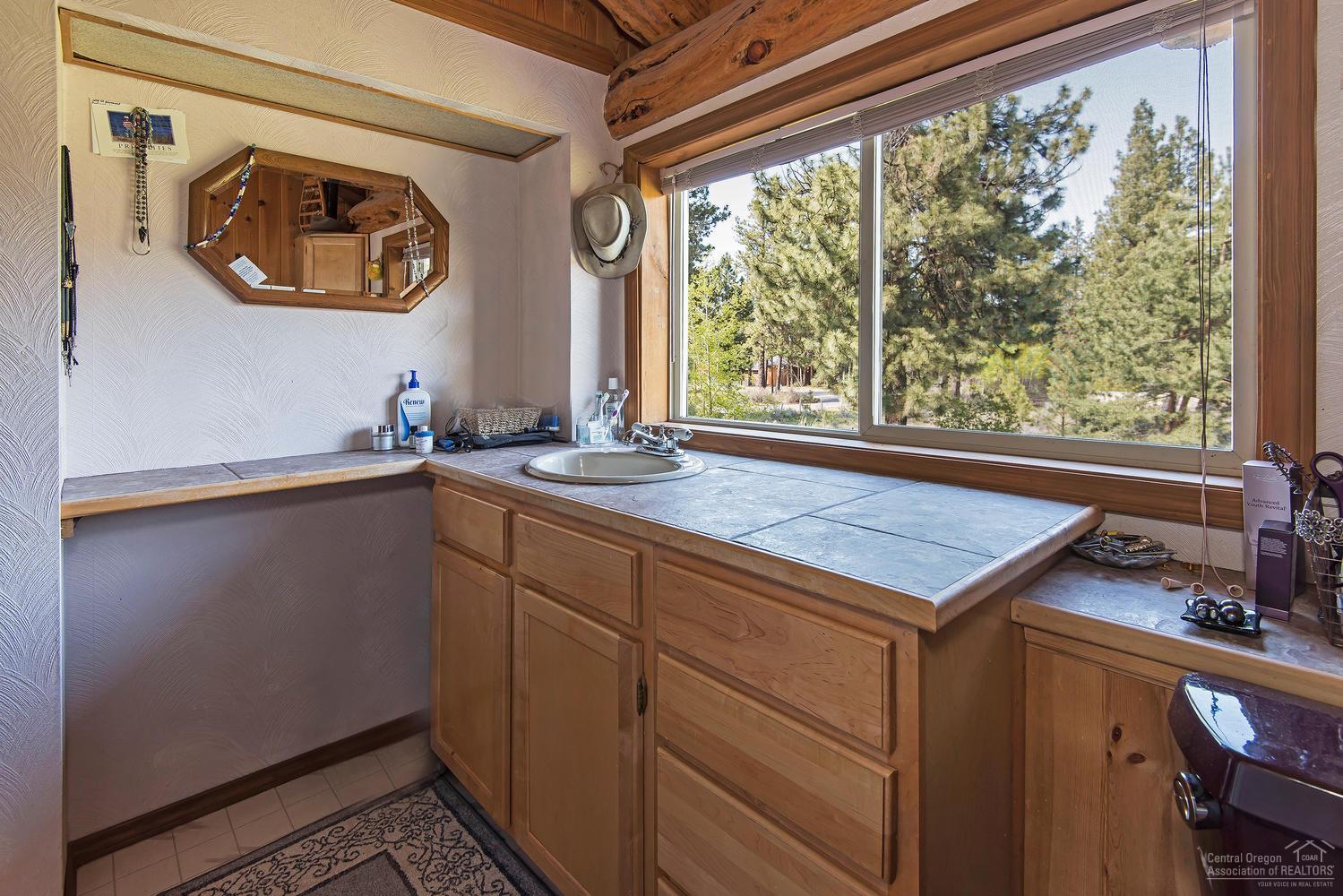 60248 Navajo Road Bend, OR 97702 - Photo 20 of 22 Additional Photo