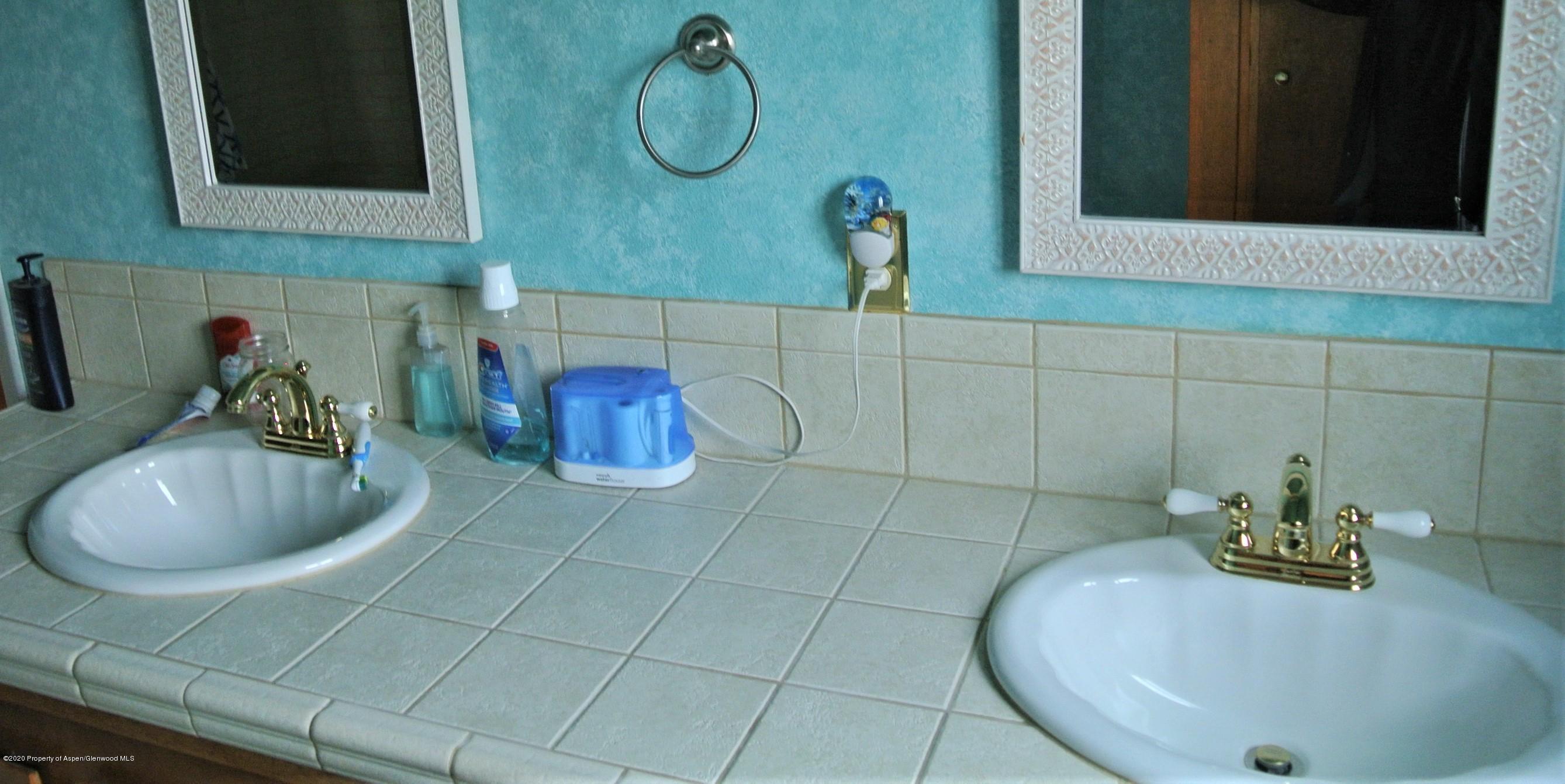301 West 25th Street Rifle, CO 81650 - Photo 24 of 34 Bathroom