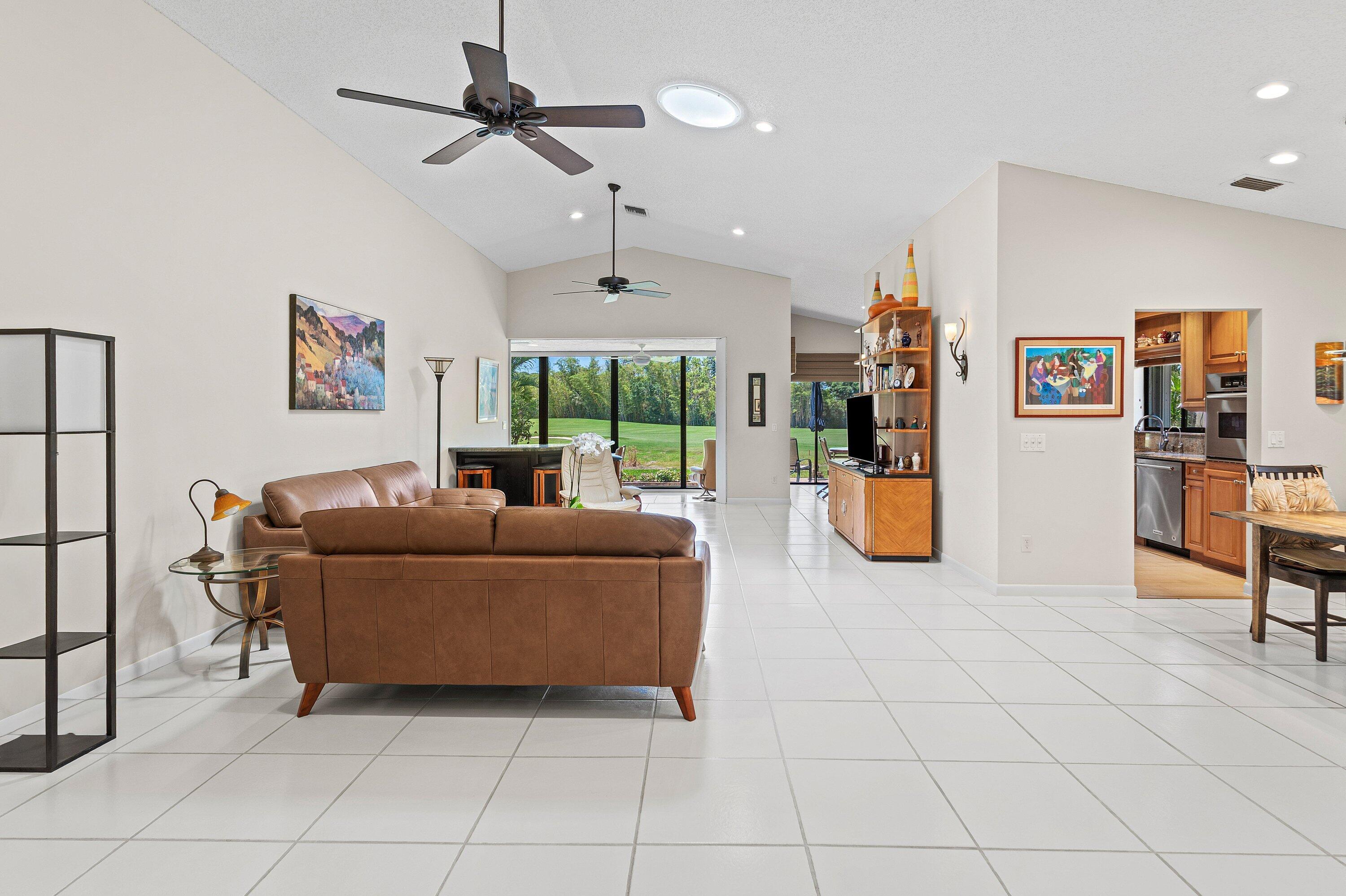 11194 Highland Circle Boca Raton, FL 33428 - Photo 11 of 50 016-11194HighlandCircle-BocaRaton-FL-334