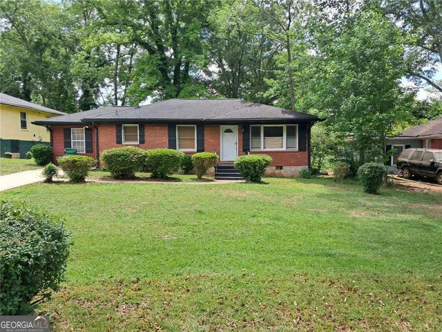 $1,400 | 2174 Whites Mill Road, Decatur, GA 30032