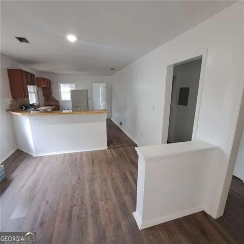 $1,400 | 2174 Whites Mill Road, Decatur, GA 30032