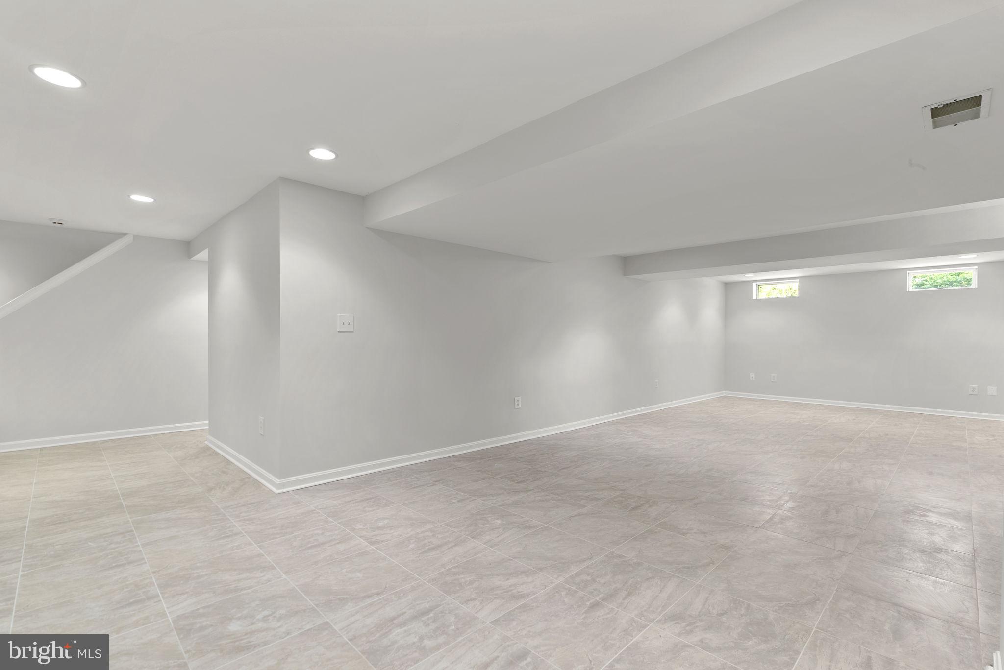 15809 Chagall Terrace North Potomac, MD 20878 - Photo 30 of 37 a view of an empty room