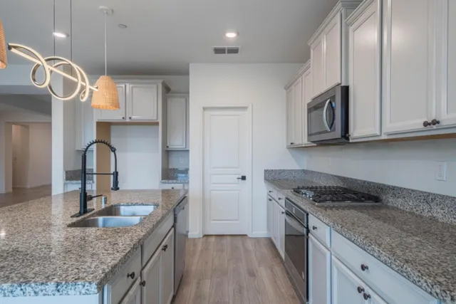 $1,099,950 | 1121 Trailside Drive, San Juan Bautista, CA 95045