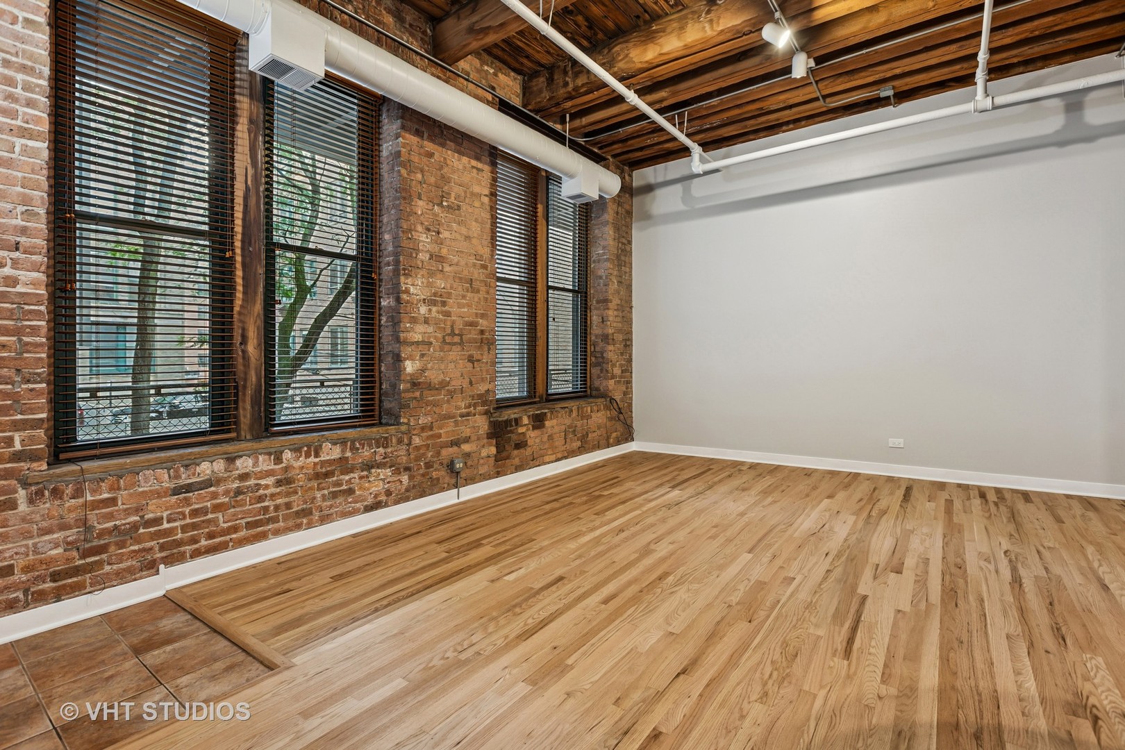 331 South Peoria Street, Unit 206 Chicago, IL 60607 - Photo 2 of 15