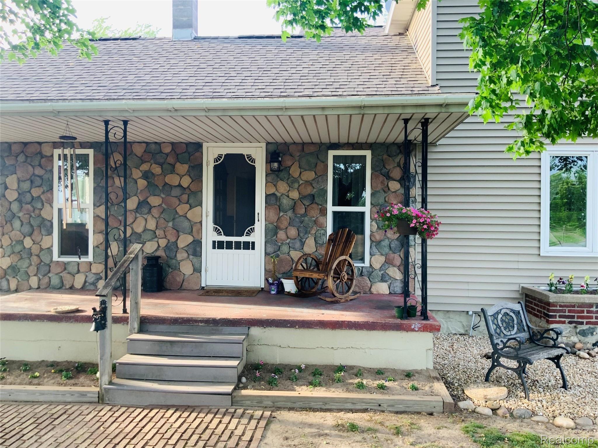2165 Remington Road Caro, MI 48723 - Photo 4 of 24 4FB3F3F4-F0DA-422E-A2B6-828DCD0D2DC9.jpeg