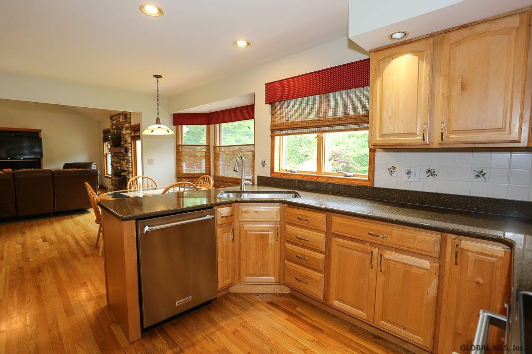 175 Lisha Kill Road Colonie, NY 12309 - Photo 19 of 46 Photo 19