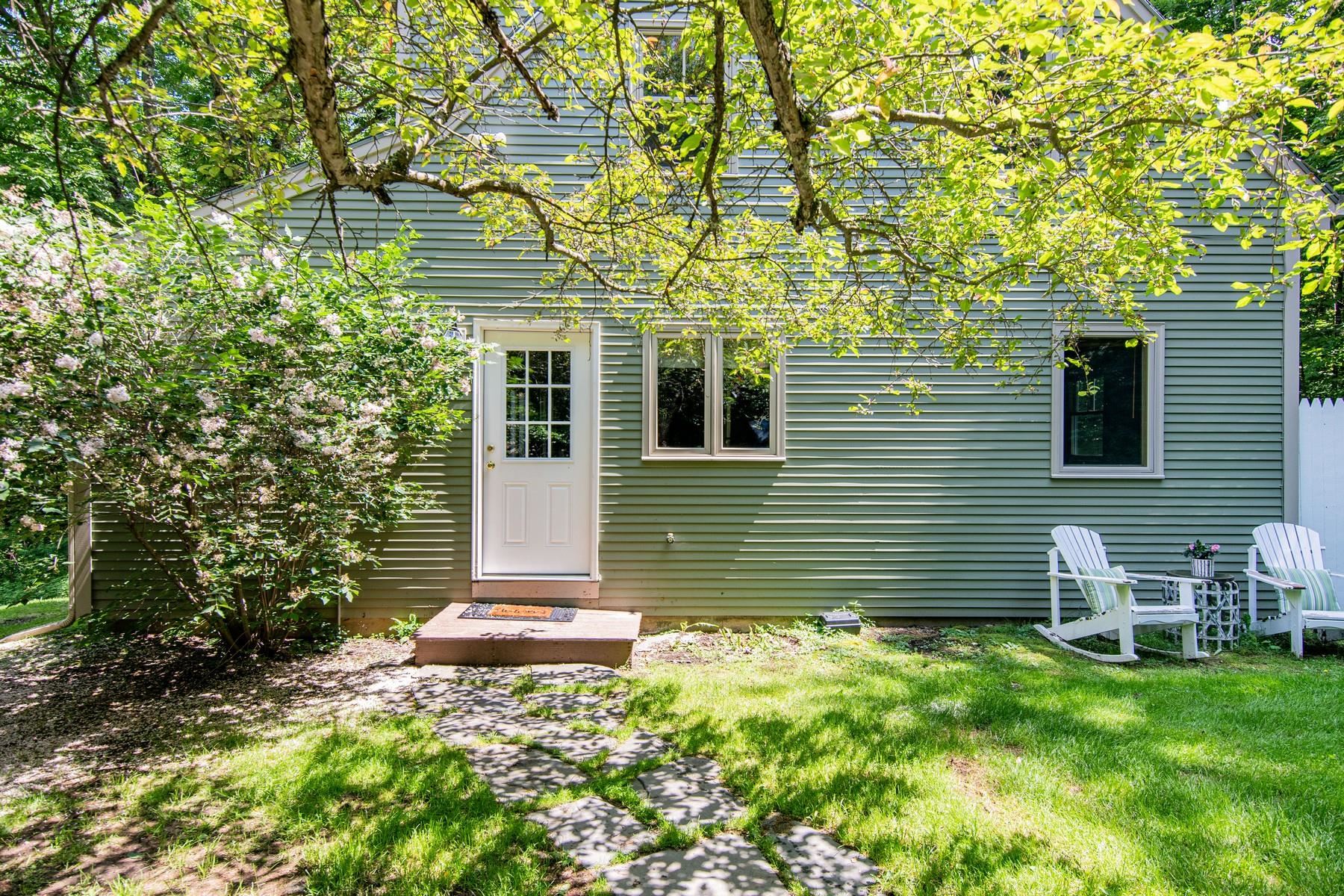 255 North Hill Road Stowe, VT 05672 - Photo 12 of 39