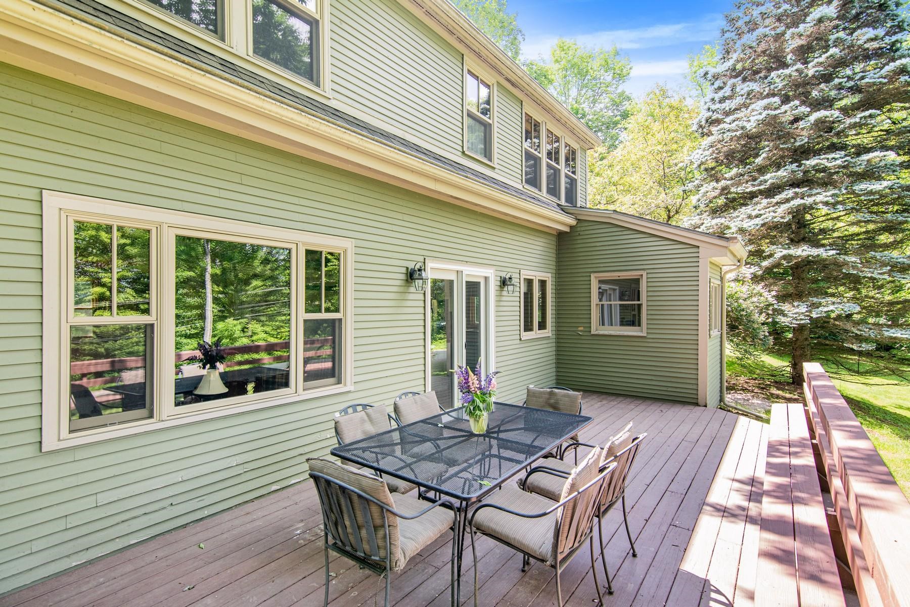 255 North Hill Road Stowe, VT 05672 - Photo 15 of 39
