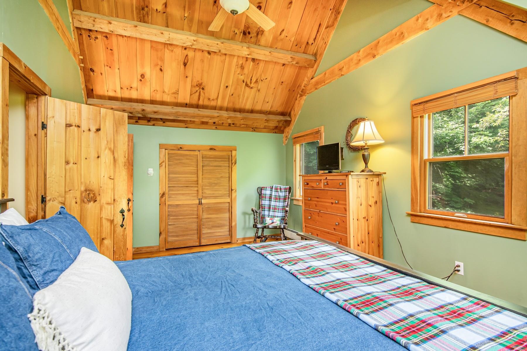 255 North Hill Road Stowe, VT 05672 - Photo 23 of 39