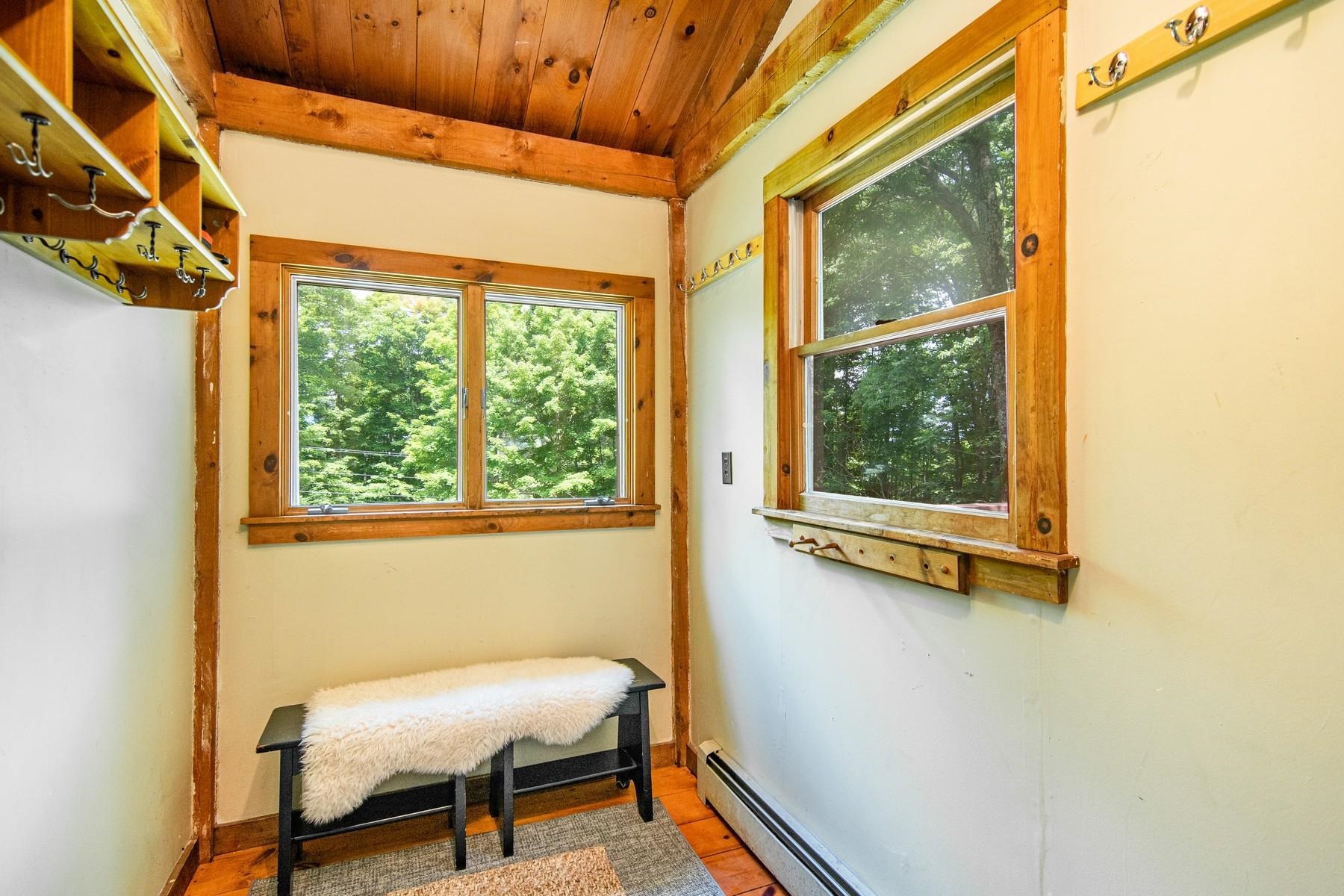 255 North Hill Road Stowe, VT 05672 - Photo 10 of 39