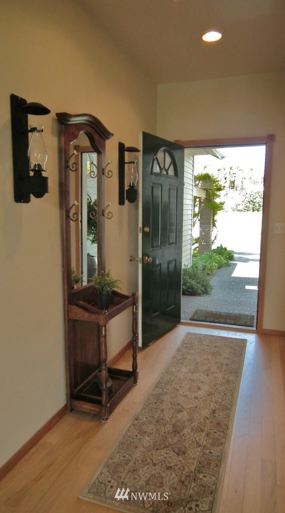 64 Lester Way Sequim, WA 98382 - Photo 4 of 24 Gallery Image 4