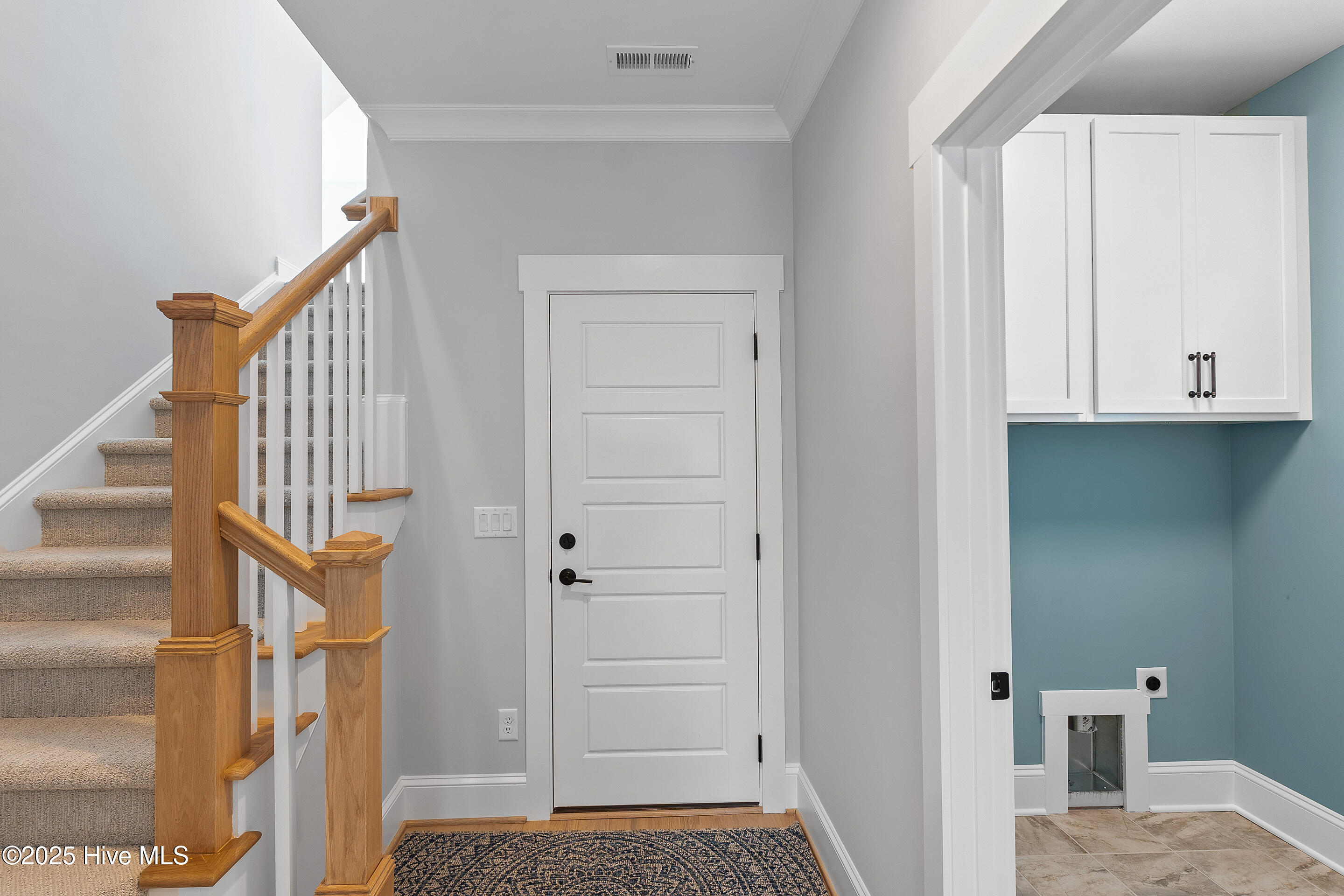 285 Planters Walk Hampstead, NC 28443 - Photo 30 of 41 Bonus Stairs and Laundry