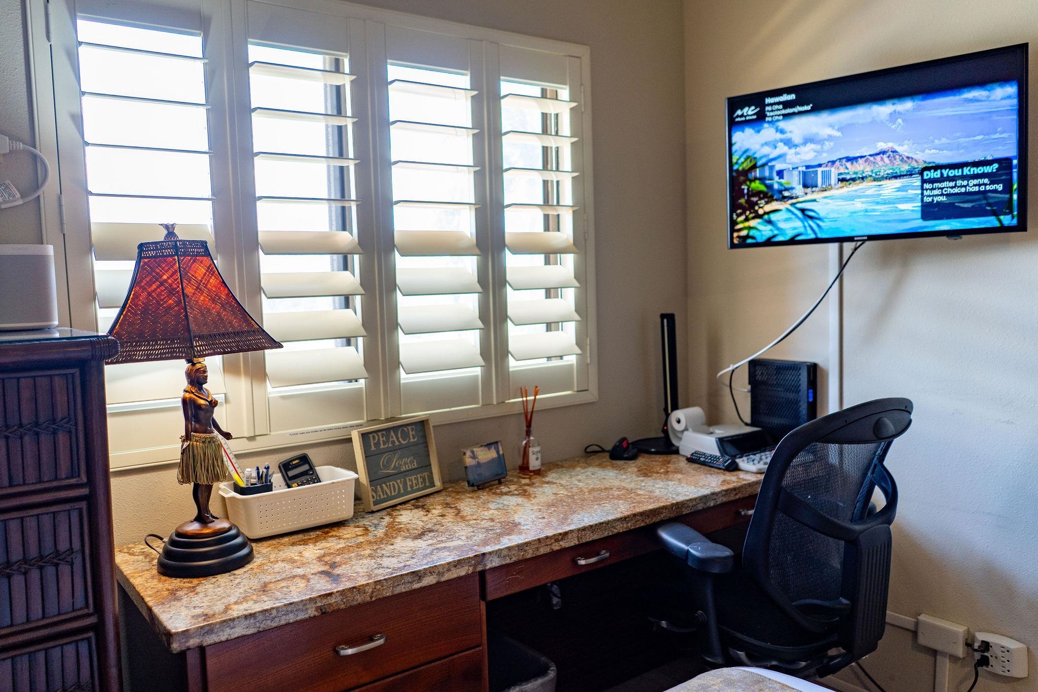 1032 South Kihei Road, Unit B420 Kihei, HI 96753 - Photo 17 of 47 a view of a workspace with furniture and window