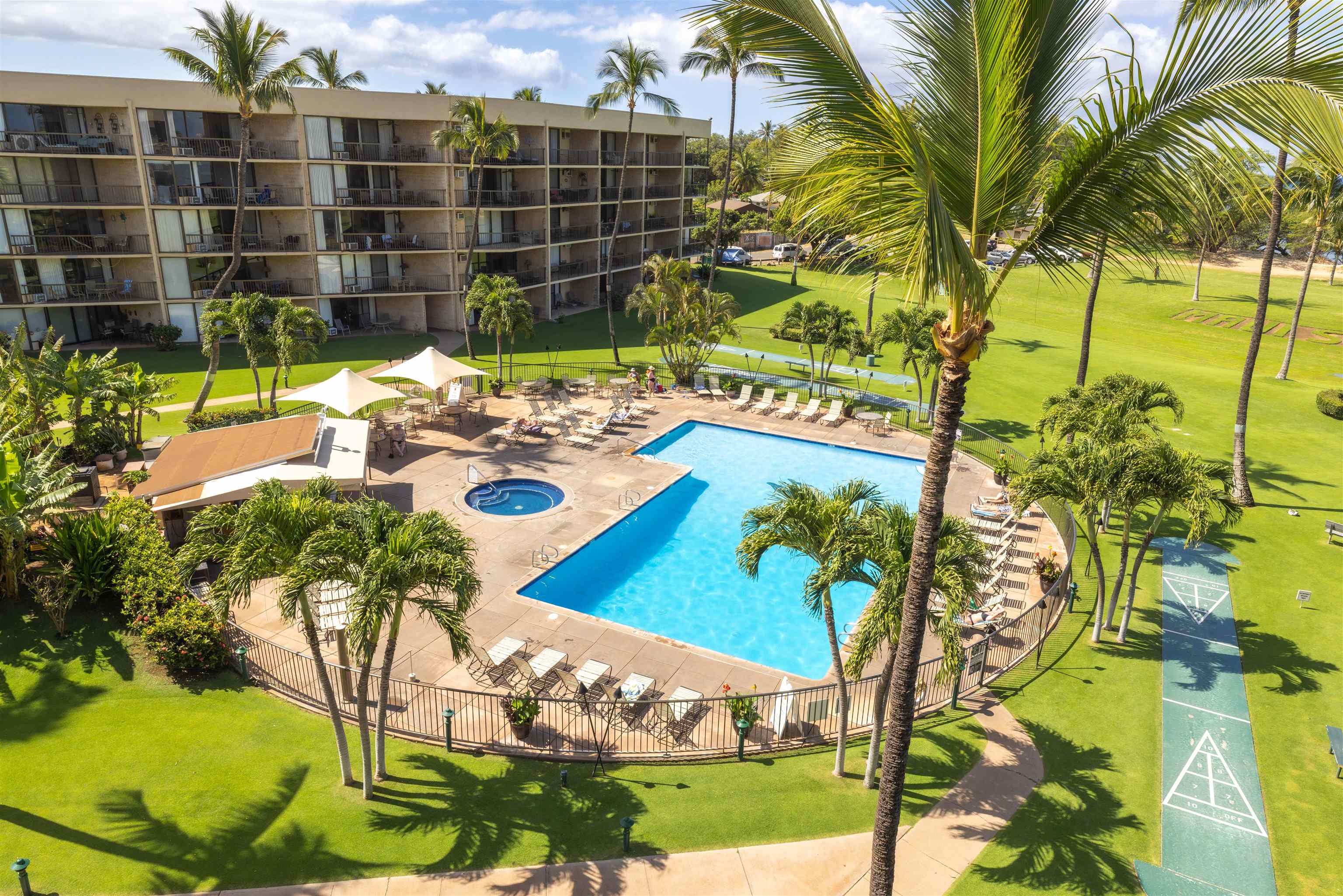 1032 South Kihei Road, Unit B420 Kihei, HI 96753 - Photo 23 of 47 a view of an outdoor space