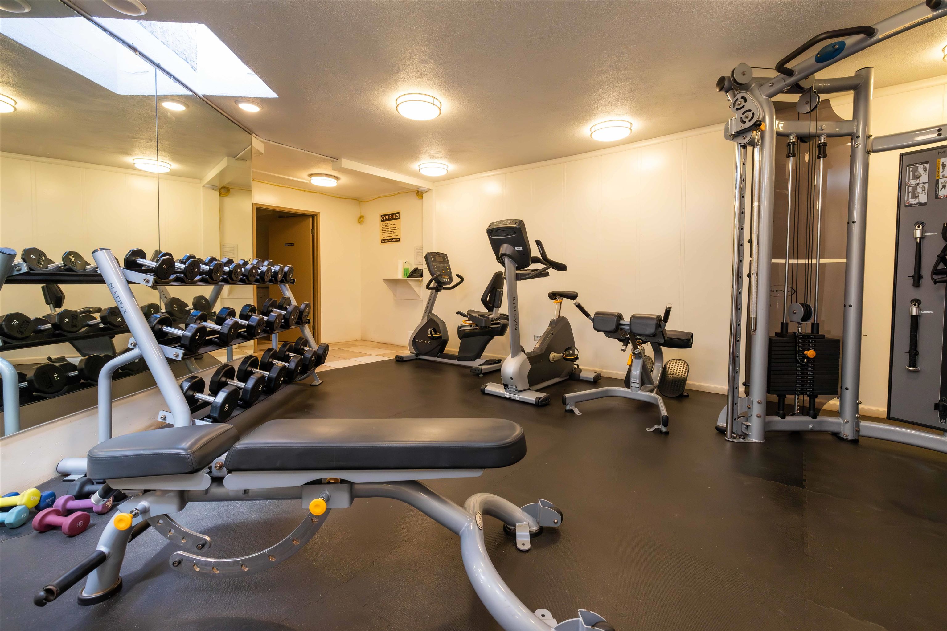 1032 South Kihei Road, Unit B420 Kihei, HI 96753 - Photo 38 of 47 a view of a room with gym equipment