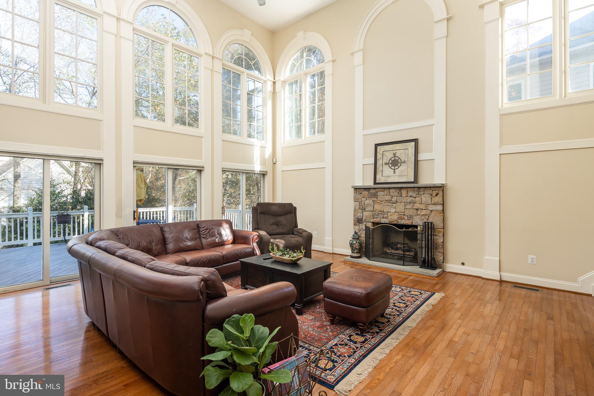 12012 Creekbend Drive Reston, VA 20194 - Photo 12 of 49