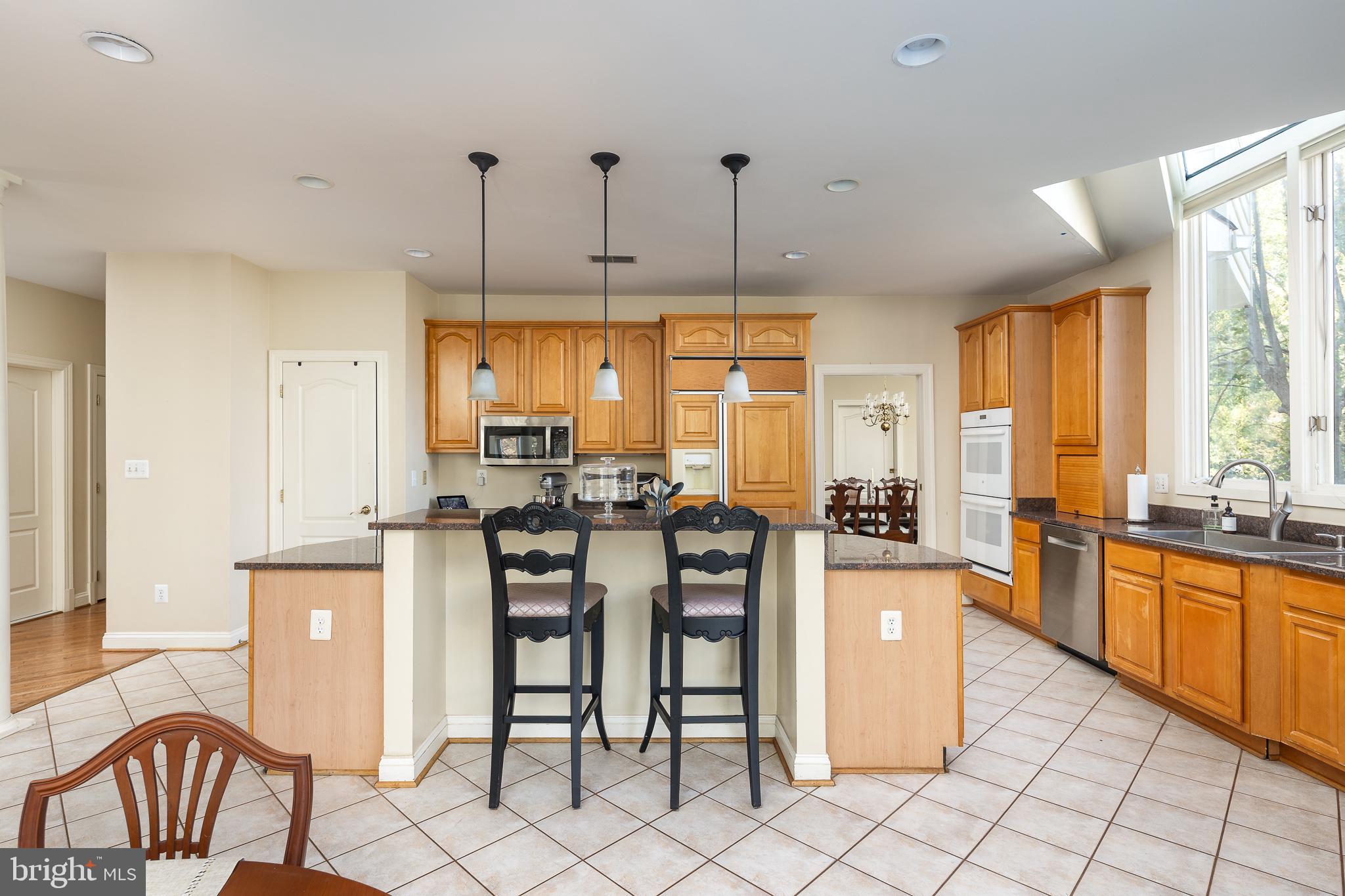 12012 Creekbend Drive Reston, VA 20194 - Photo 24 of 49