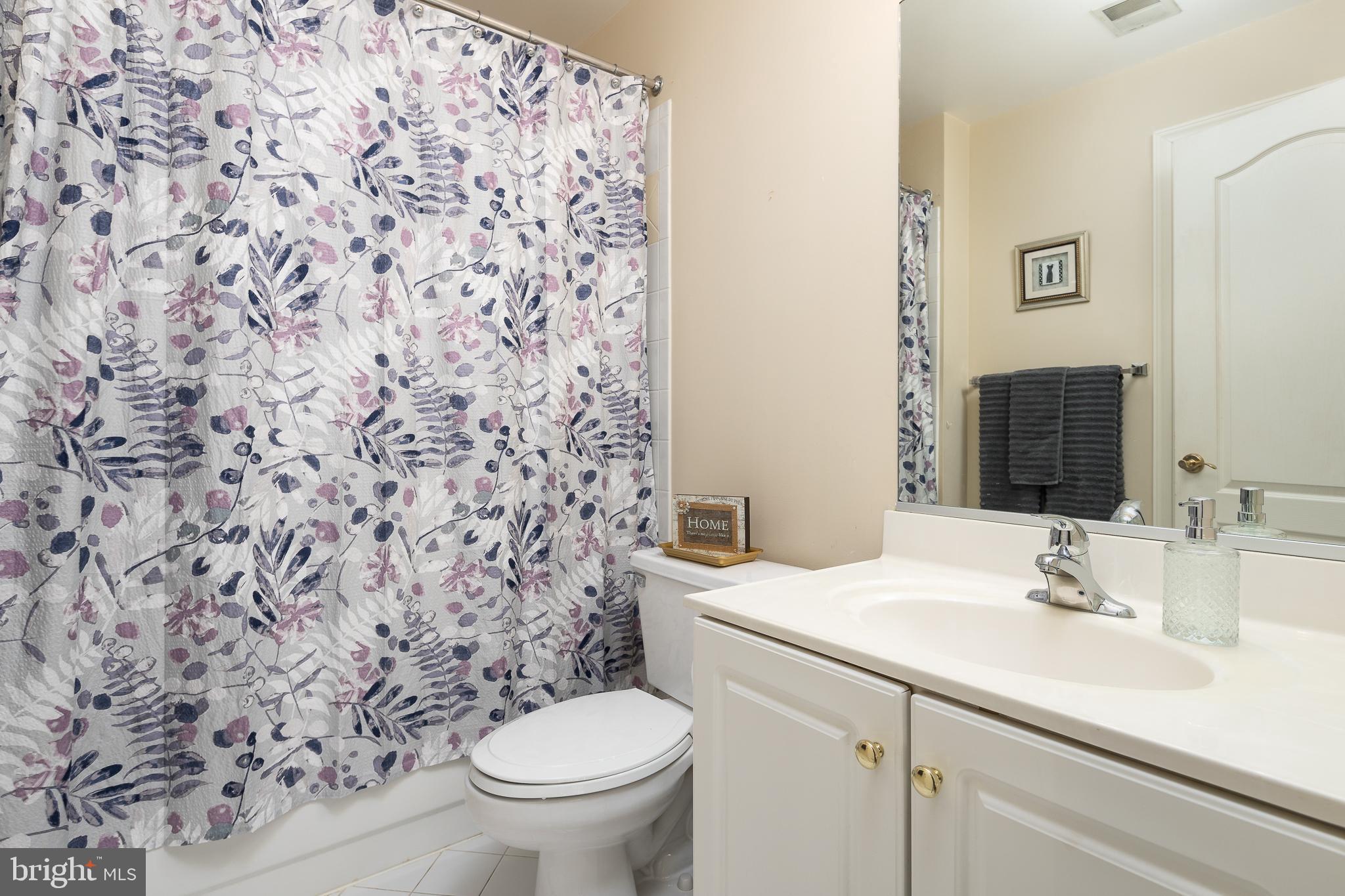 12012 Creekbend Drive Reston, VA 20194 - Photo 34 of 49