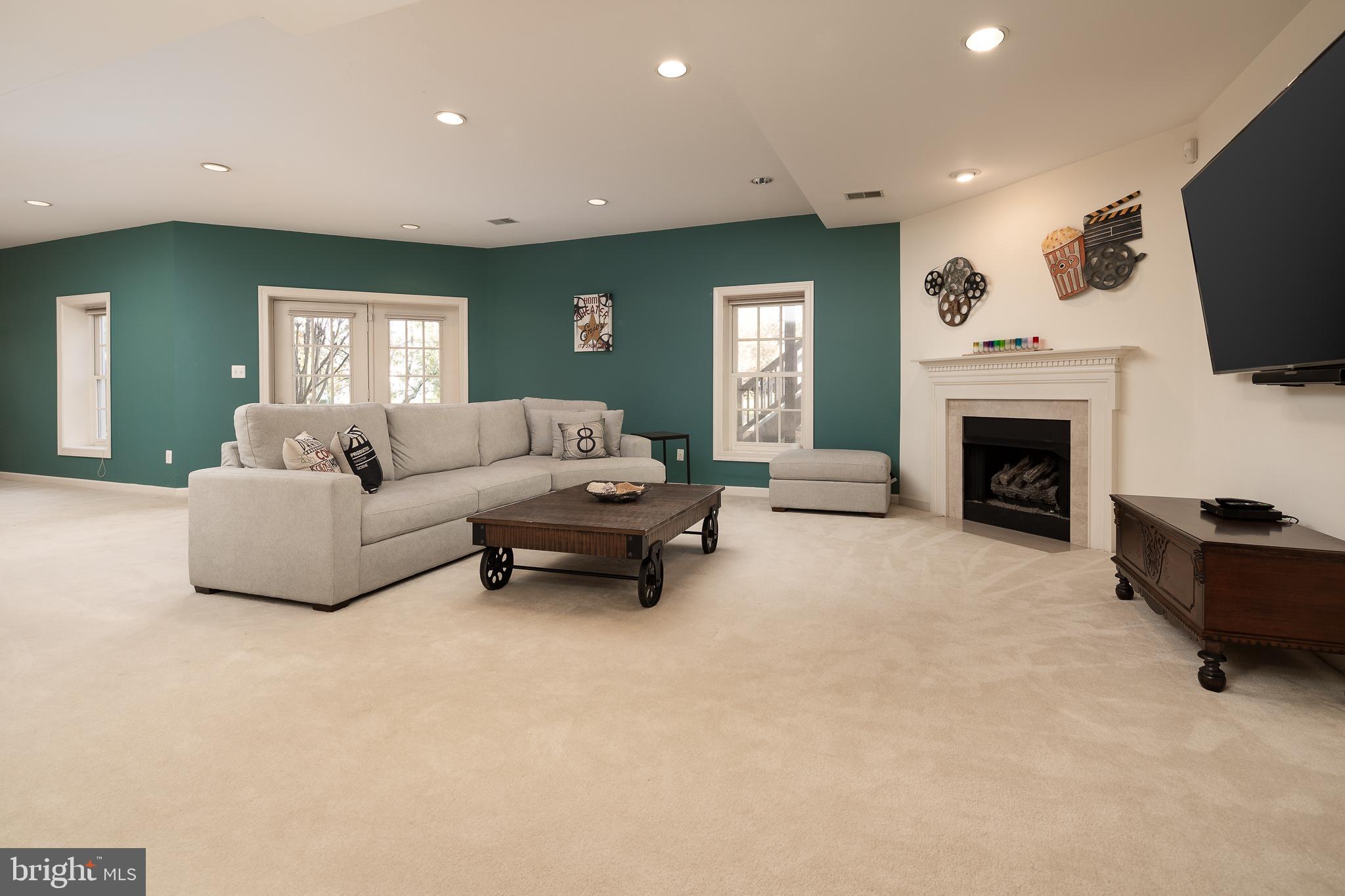 12012 Creekbend Drive Reston, VA 20194 - Photo 38 of 49