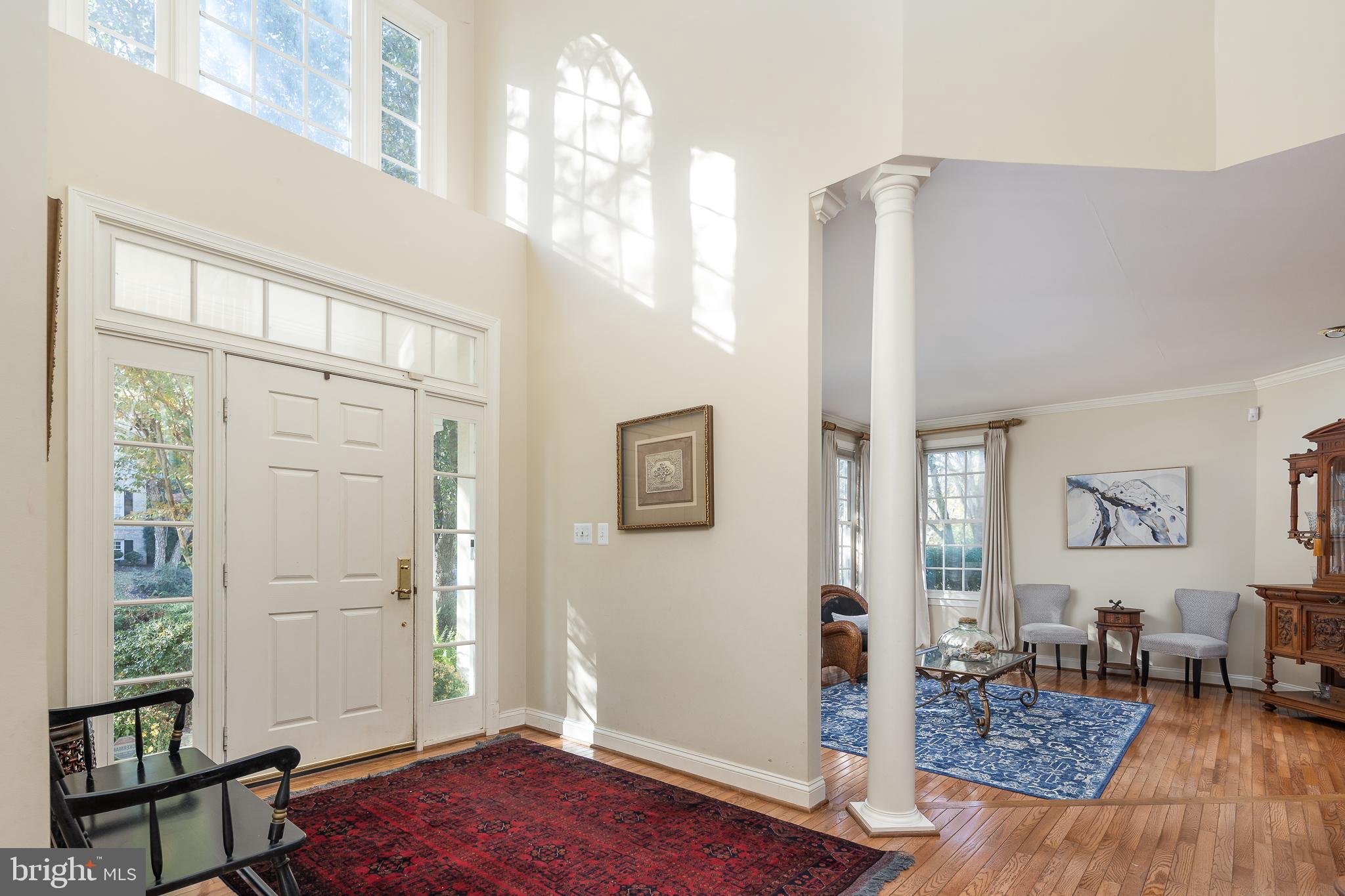 12012 Creekbend Drive Reston, VA 20194 - Photo 4 of 49