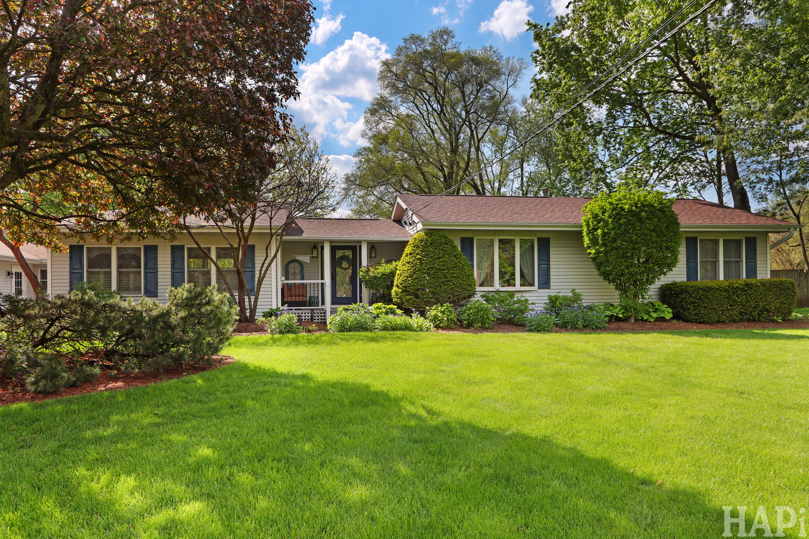 4403 Roberts Road Island Lake, IL 60042 - Photo 2 of 55