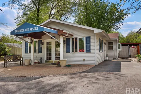 $1,450,000 | 4403 Roberts Road, Island Lake, IL 60042