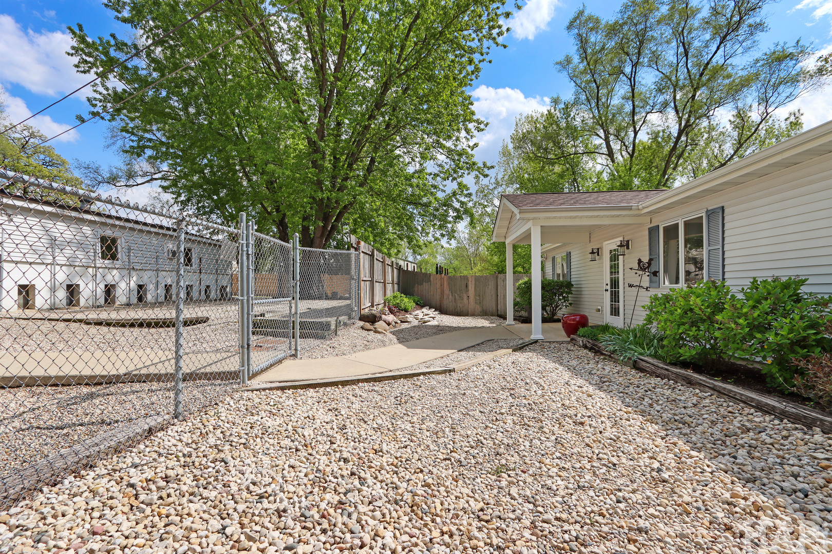 4403 Roberts Road Island Lake, IL 60042 - Photo 45 of 55
