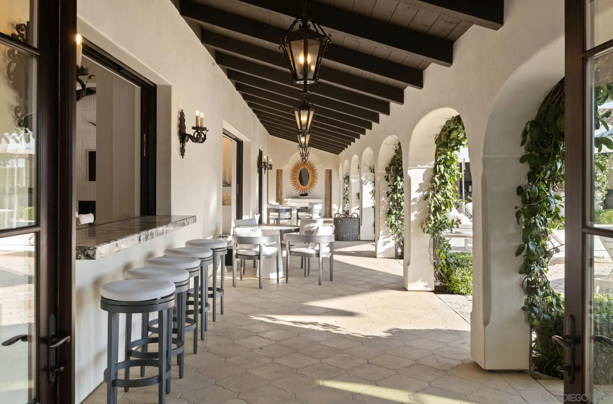 16304 Via De Santa Fe Rancho Santa Fe, CA 92091 - Photo 11 of 35