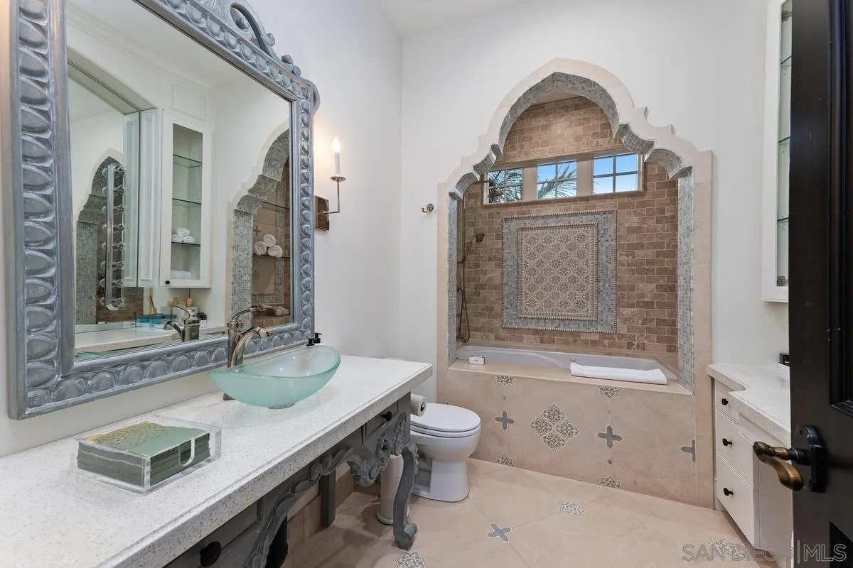 16304 Via De Santa Fe Rancho Santa Fe, CA 92091 - Photo 22 of 35