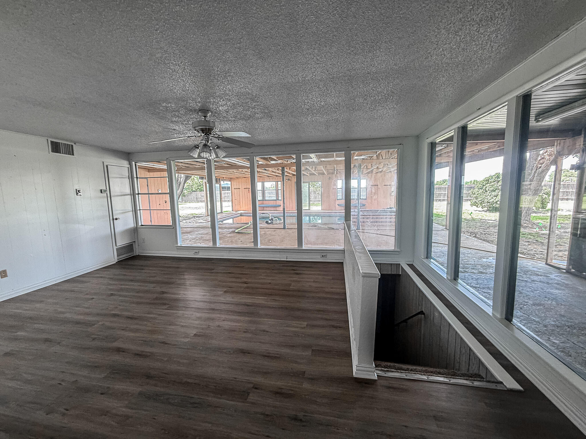 1690 Highway 70 Plainview, TX 79072 - Photo 11 of 77 IMG_9028