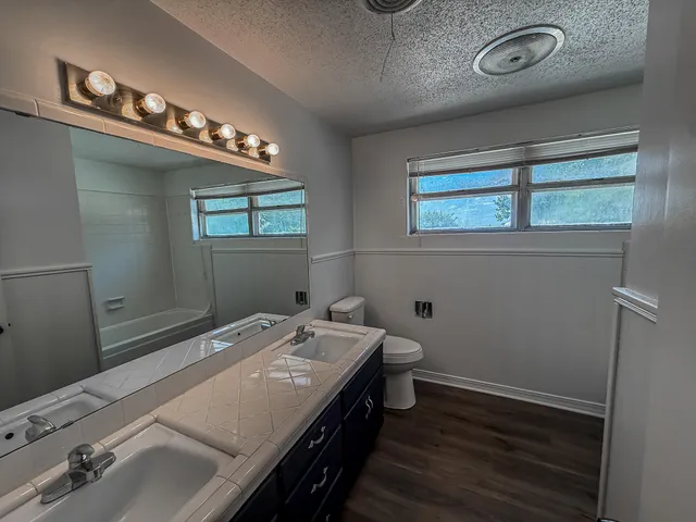 $449,000 | 1690 Highway 70, Plainview, TX 79072