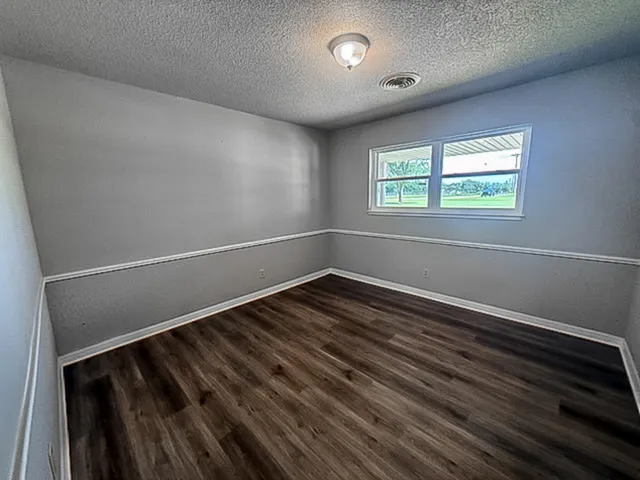 $449,000 | 1690 Highway 70, Plainview, TX 79072