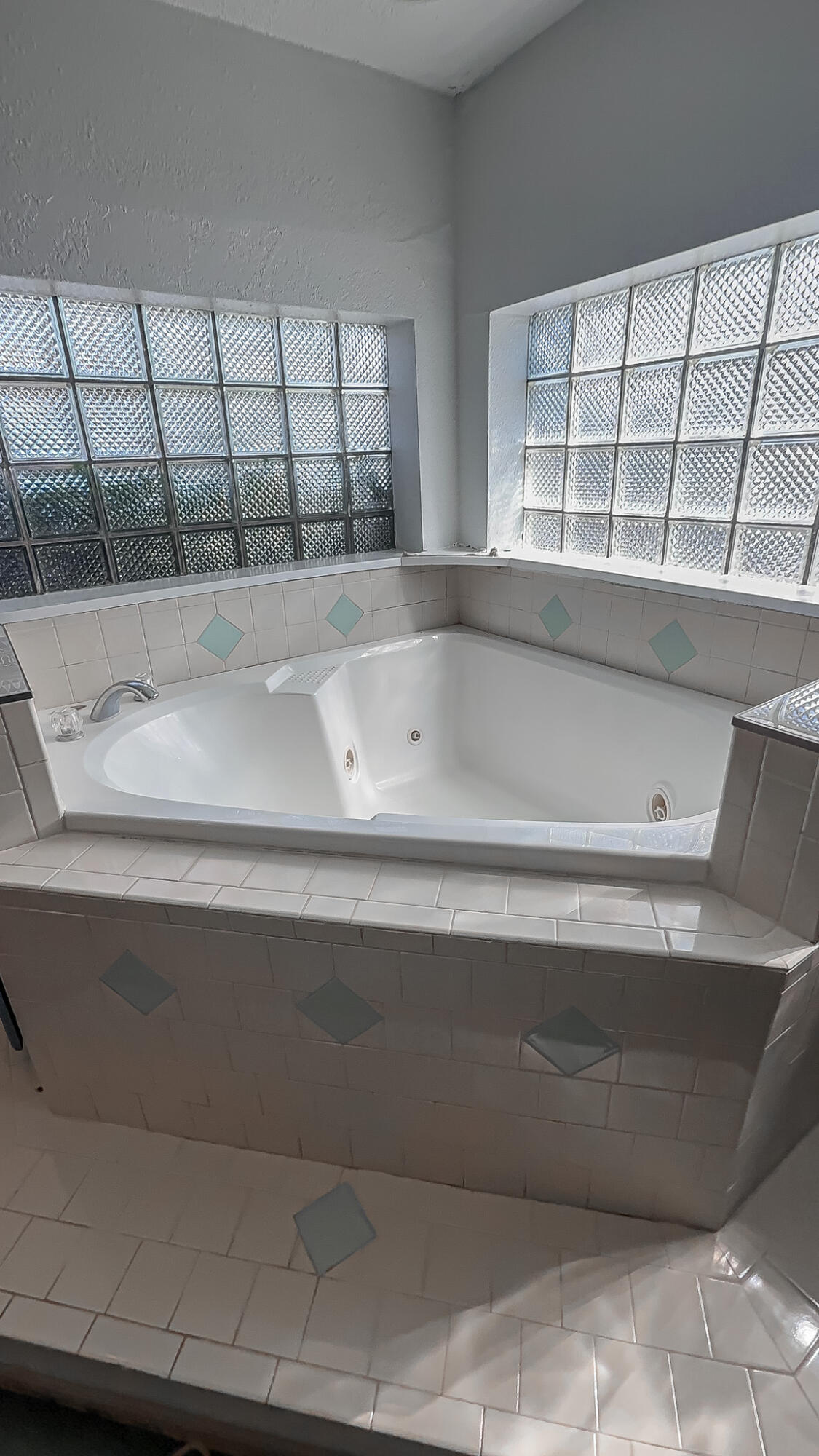 1690 Highway 70 Plainview, TX 79072 - Photo 36 of 77 IMG_9067