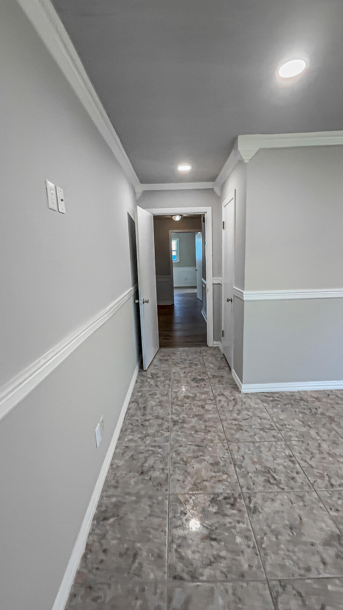 1690 Highway 70 Plainview, TX 79072 - Photo 38 of 77 IMG_9095