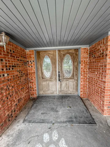 $449,000 | 1690 Highway 70, Plainview, TX 79072