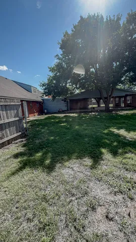 $449,000 | 1690 Highway 70, Plainview, TX 79072